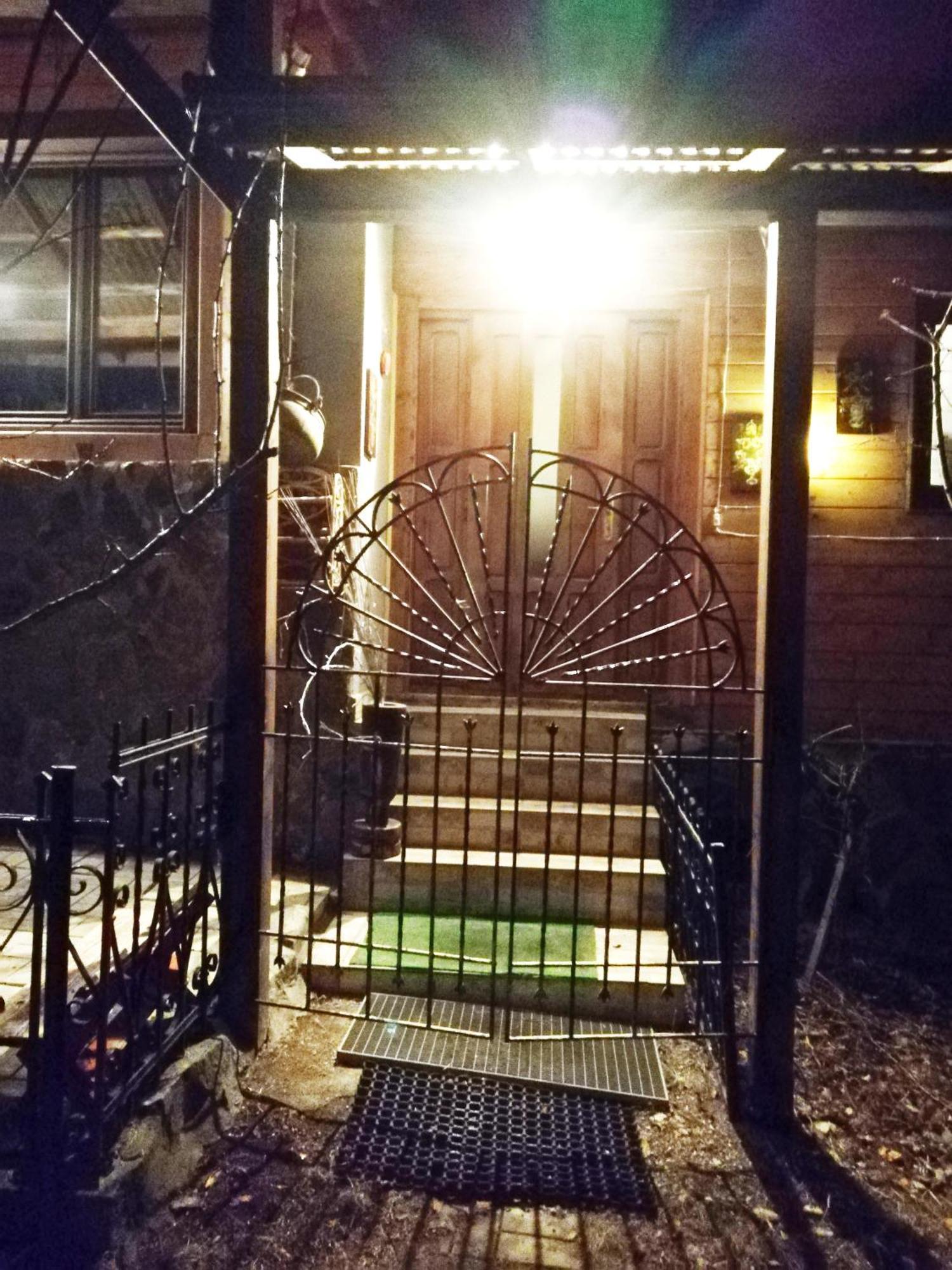 Leyla Guesthouse Castel ブラショフ エクステリア 写真